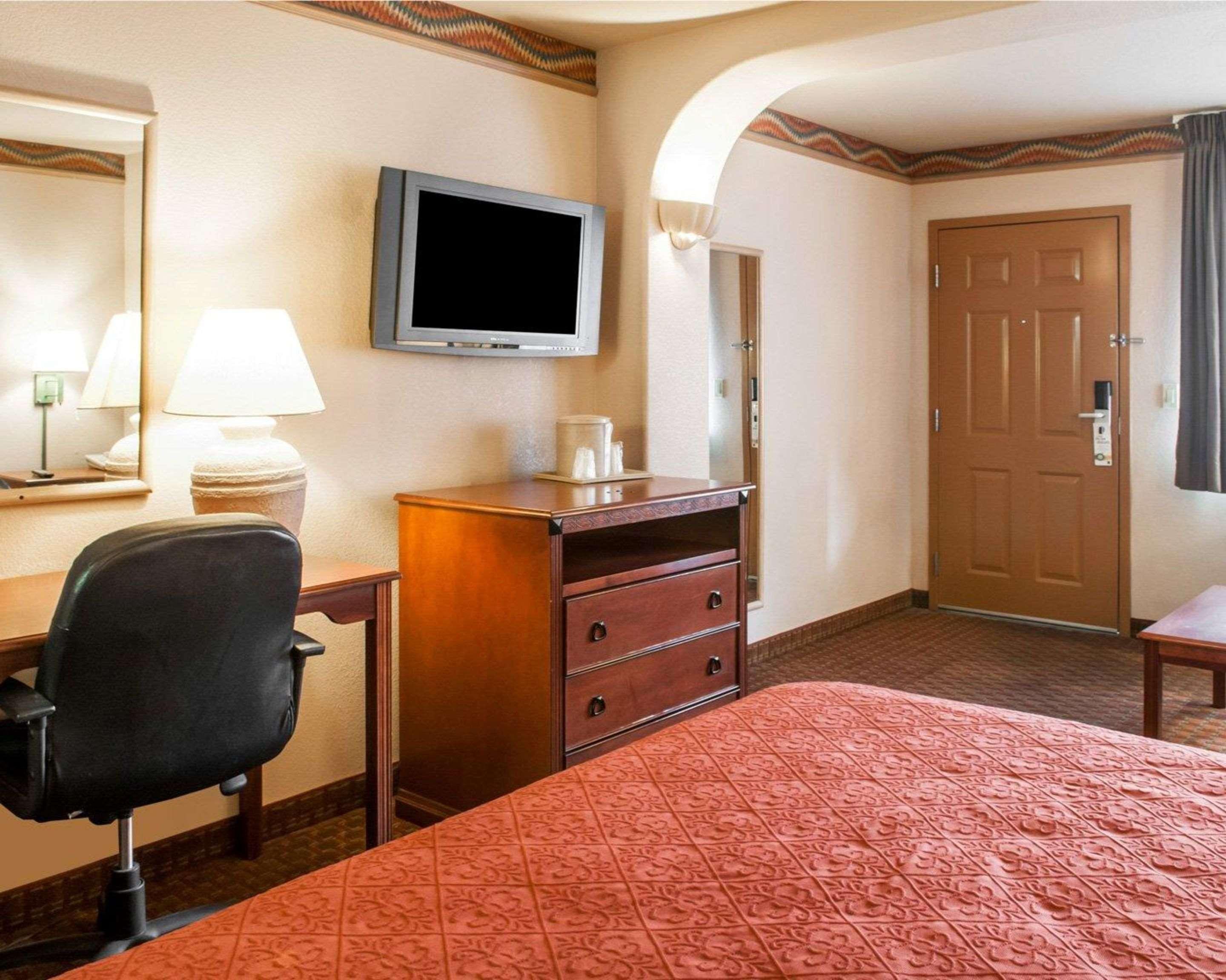 Quality Inn & Suites Las Cruces - University Area Extérieur photo